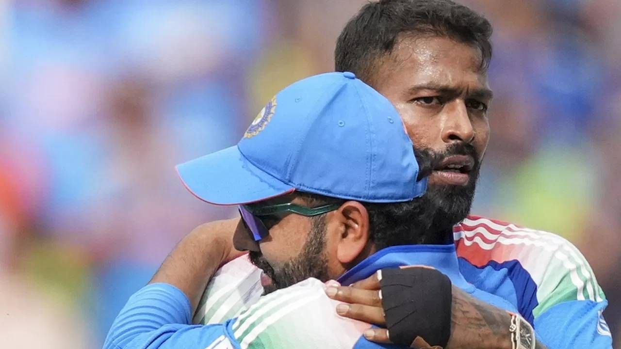 Hardik Pandya : पाकिस्तानी पत्रकाराच्या गुगलीवर हार्दिकचा SIX, हसत-हसत बरच काही बोलला