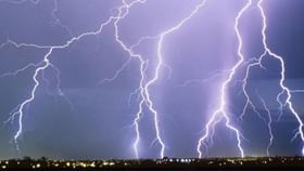 Weather Update : महाराष्ट्रावर पुन्हा मोठं संकट, पावसाबाबत मोठा इशारा.