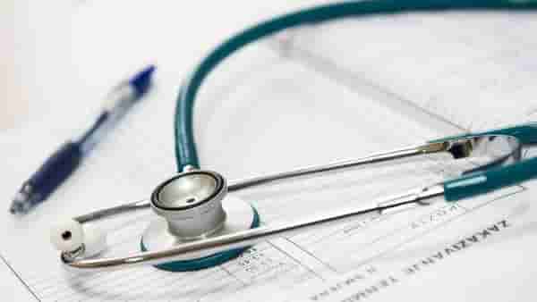 या देशात करा MBBS, भारतात नक्कीच मिळेल नोकरी