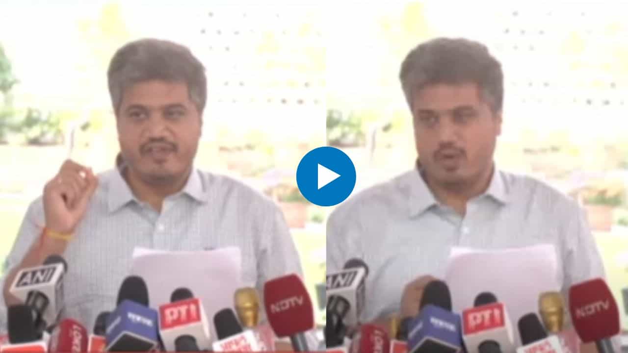 Rohit Pawar News : आजच्या अर्थसंकल्पात शेतकरी कर्जमाफीची घोषणा करा - रोहित पवार