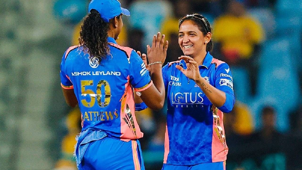 युपी वॉरियर्सचं मुंबई इंडियन्ससमोर विजयासाठी १५१ धावांचं आव्हान, कोण मारणार बाजी?