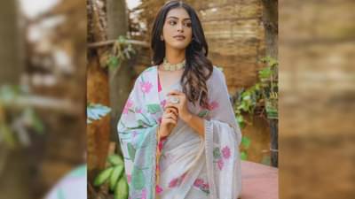 मुंगा साडी म्हणजे काय? जाणून घ्या त्या साडीचा इतिहास आणि खासियत