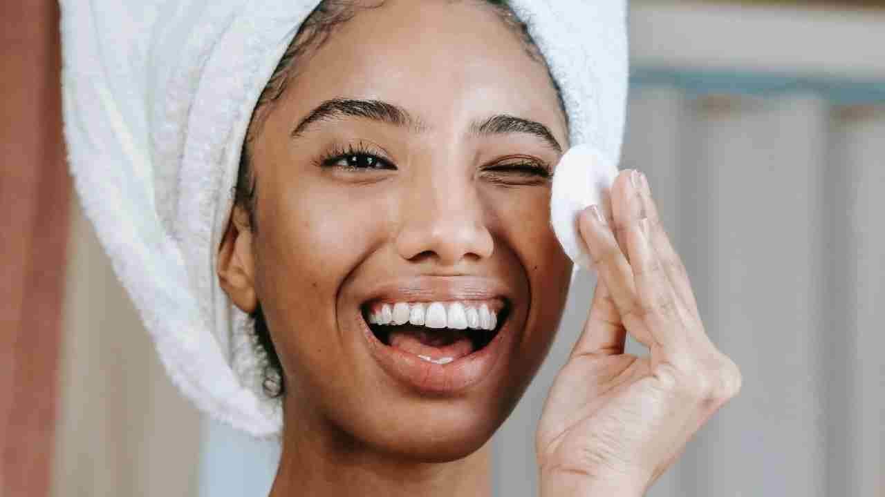 तुमची त्वचा कोरडी आहे? हे घरगुती टोनर सर्वोत्तम, त्वचेच्या समस्या लवकरच होतील दूर