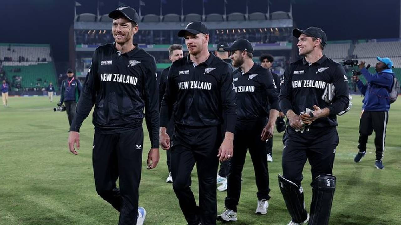 न्यूझीलंडकडे 9 मार्चला विजेता होण्याच्या दोन संधी, कसं काय ते जाणून घ्या न्यूझीलंडकडे 9 मार्चला विजेता होण्याच्या दोन संधी, कसं काय ते जाणून घ्या