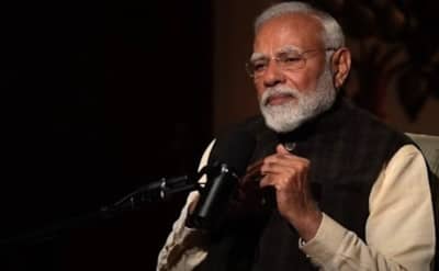 मी पुतीन आणि झेलेंस्की यांच्याशी बोलू शकतो, पण त्यांनी..., रशिया-यूक्रेन यांच्या वादावर PM मोदी म्हणाले की