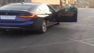 Pune News : आंतरराष्ट्रीय महिला दिनीच पुण्यात BMW कारमधील तरुणांचे रस्त्यावर अश्लील चाळे, VIDEO