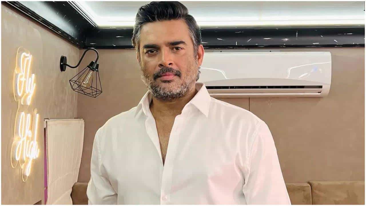 आर माधवन सोशल मीडियाच्या माध्यमातून तरुणींशी करतो फ्लर्ट? स्क्रीनशॉट व्हायरल