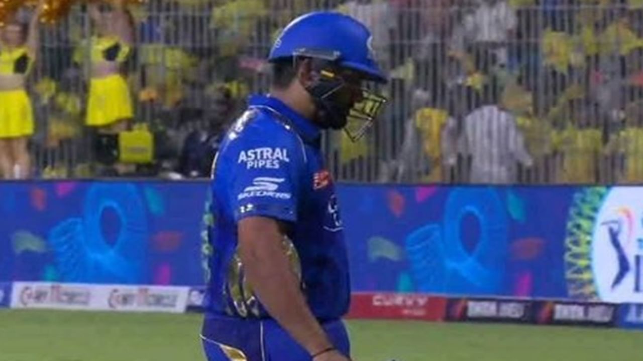 CSK vs MI : रोहितकडून मॅक्सवेल-कार्तिकच्या विक्रमाची बरोबरी, पहिल्याच सामन्यात नकोसा रेकॉर्ड