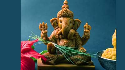 Sankashti Chaturthi 2025 : चैत्र महिन्यातील चतुर्थी कधी आहे? जाणून घ्या शुभ मुहूर्त आणि पूजा करण्याची योग्य पद्धतं