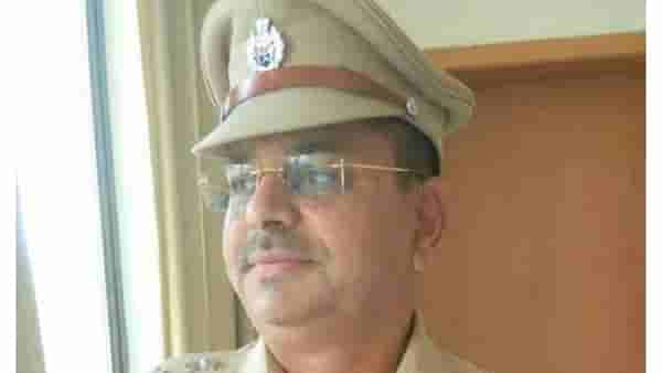 मोठी बातमी! तेलंगणामध्ये कारचा भीषण अपघात; मुंबईतील आयपीएस अधिकारी सुधाकर पठारे यांचा मृत्यू