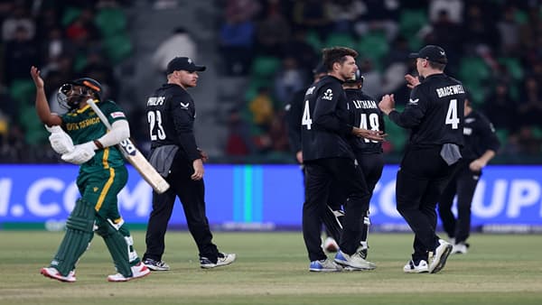 SA vs NZ : मिलरची एकाकी शतकी झुंज व्यर्थ, न्यूझीलंड फायनलमध्ये, दक्षिण आफ्रिकेवर 50 धावांनी मात, ट्रॉफीसाठी टीम इंडियाविरुद्ध भिडणार