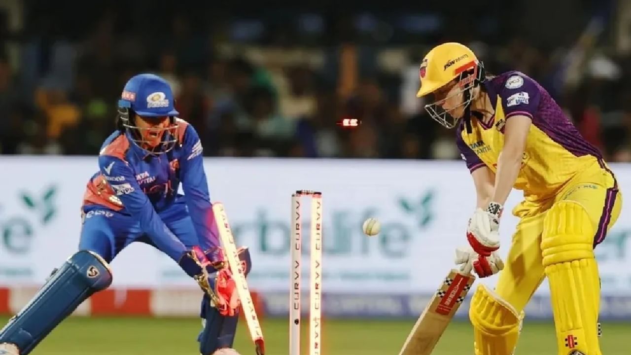 UPW vs MIW : यूपीसमोर मुंबईचं आव्हान, सामन्याला किती वाजता सुरुवात?