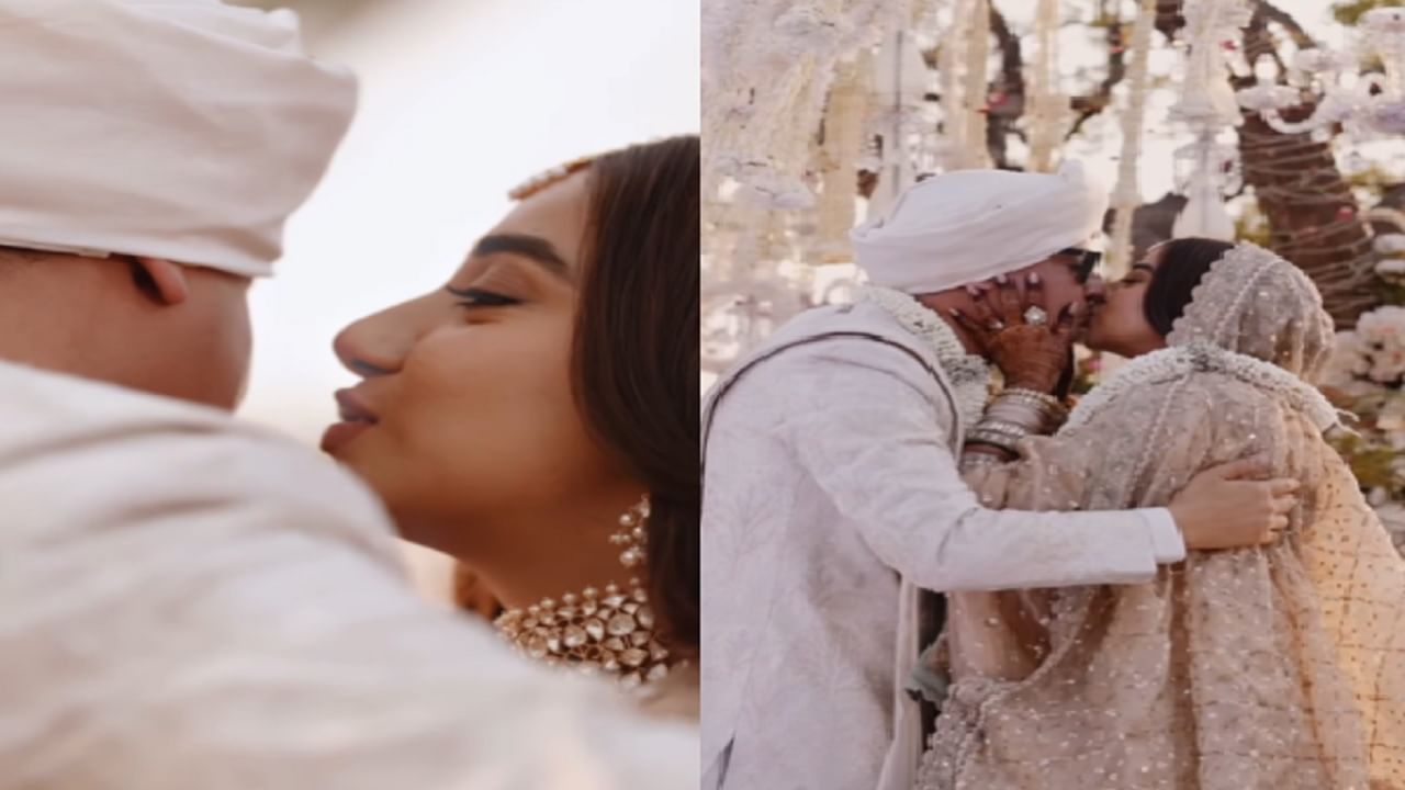 एकमेकांना हार घालताच प्राजक्ताने नवऱ्यासोबत केलं लिपलॉक; अभिनेत्रीने शेअर केला व्हिडीओ एकमेकांना हार घालताच प्राजक्ताने नवऱ्यासोबत केलं लिपलॉक; अभिनेत्रीने शेअर केला व्हिडीओ