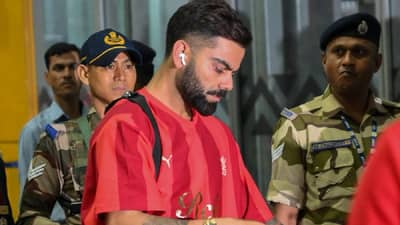 Video : सीएसकेच्या माजी खेळाडूने आरसीबीची स्पर्धेआधीच काढली लाज, फॅन्सच्या जखमेवर चोळलं मीठ