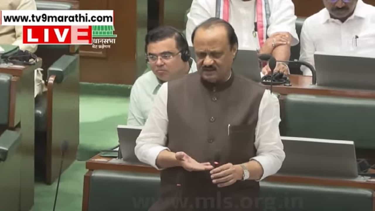 Ajit Pawar : 'रात्री 2 वाजता एक्स्प्रेस हायवेवर बोलवलं अन्... जयंतराव म्हणाले माझं नाव सांगू नका', दादांनी सांगितला AB फॉर्मचा 'तो' किस्सा