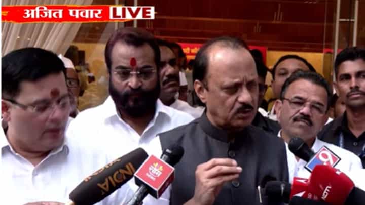 Ajit Pawar 'हो, ते वक्तव्य बरोबर होतं, समजलं?', 'गद्दारीच्या 'त्या' व्हिडिओवर अजितदादा संतापले Ajit Pawar 'हो, ते वक्तव्य बरोबर होतं, समजलं?', 'गद्दारीच्या 'त्या' व्हिडिओवर अजितदादा संतापले