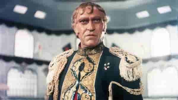 Amrish Puri च्या लेकीला पाहिलंय? तिच्यापुढे अभिनेत्रींचा बोल्डनेस फेल, या क्षेत्रात मोगॅम्बोच्या लेकीचं मोठं नाव