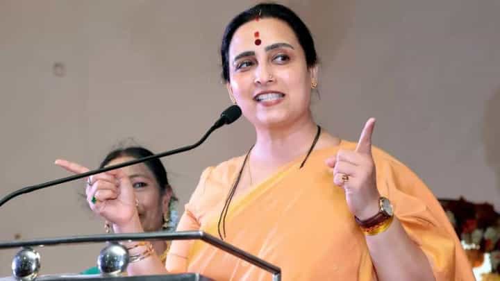 Chitra Wagh : वैष्णवीची आत्महत्या नाही तर हत्याच - चित्रा वाघ Chitra Wagh : वैष्णवीची आत्महत्या नाही तर हत्याच - चित्रा वाघ
