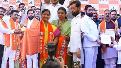 ऑपरेशन टायगर सुरु, ठाकरे गटाला कोकण आणि छत्रपती संभाजीनगरात पुन्हा खिंडार