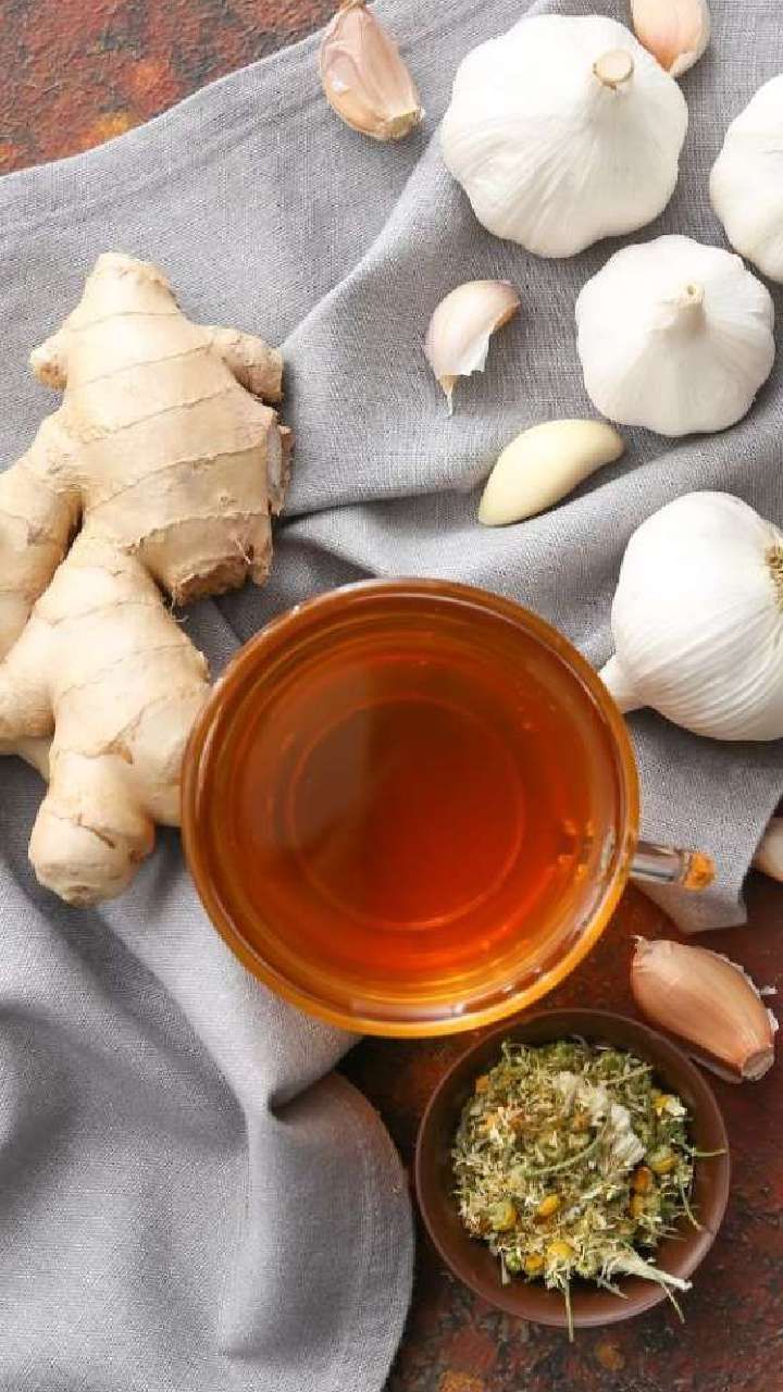 आलं,लसूण आणि मध याचं चाटण खाल्ल्याने काय फायदे होतात ?