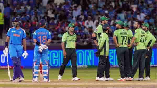 IND vs PAK : भारताविरुद्ध सामन्यातील त्या हरकतीबद्दल पाकिस्तानी गोलंदाजाने मागितली जाहीर माफी