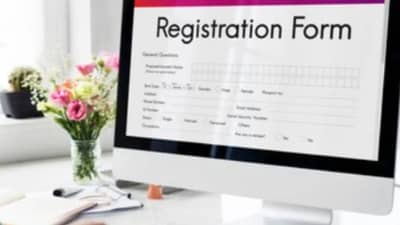 तुम्हालाही टॉप कंपन्यांमध्ये काम करायचंय? सरकारची ही स्कीम बघा!