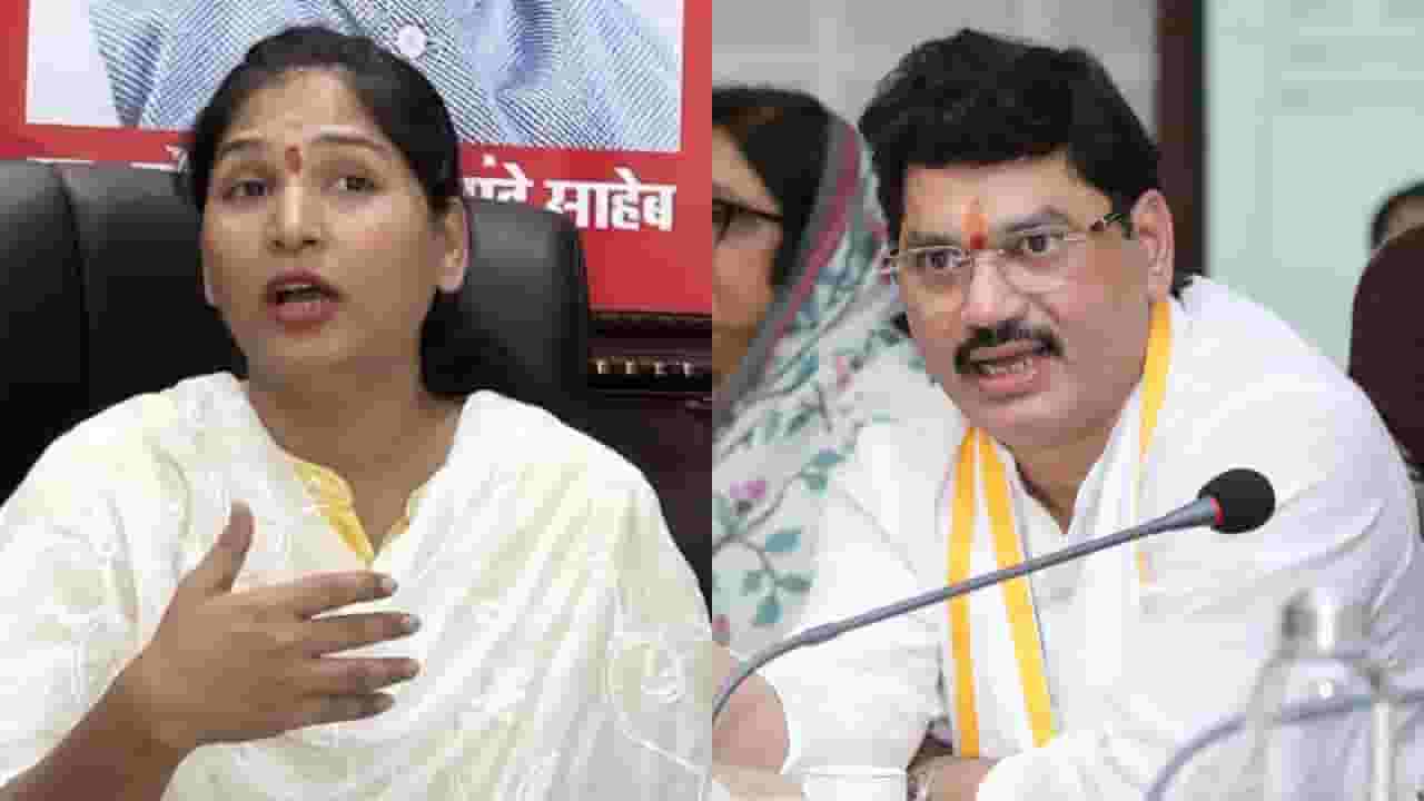 Karuna Sharma : 'लग्न झालंच नाही तर...', करूणा शर्मांच्या पोटगीसंदर्भातील याचिकेवर मुंडेंच्या वकिलांचा युक्तिवाद काय? Karuna Sharma : 'लग्न झालंच नाही तर...', करूणा शर्मांच्या पोटगीसंदर्भातील याचिकेवर मुंडेंच्या वकिलांचा युक्तिवाद काय?