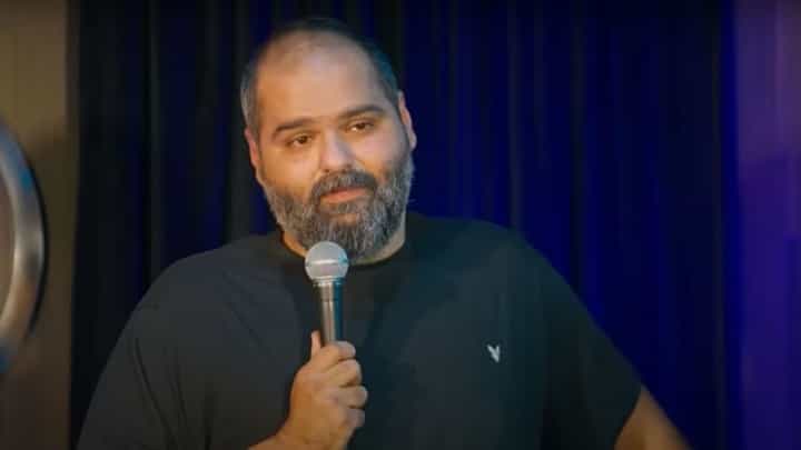 Kunal Kamra : कुणाल कामराची माफी नाहीच... शिवसैनिकांच्या आक्रमक भूमिकेनंतर पहिलं ट्वीट काय? Kunal Kamra : कुणाल कामराची माफी नाहीच... शिवसैनिकांच्या आक्रमक भूमिकेनंतर पहिलं ट्वीट काय?