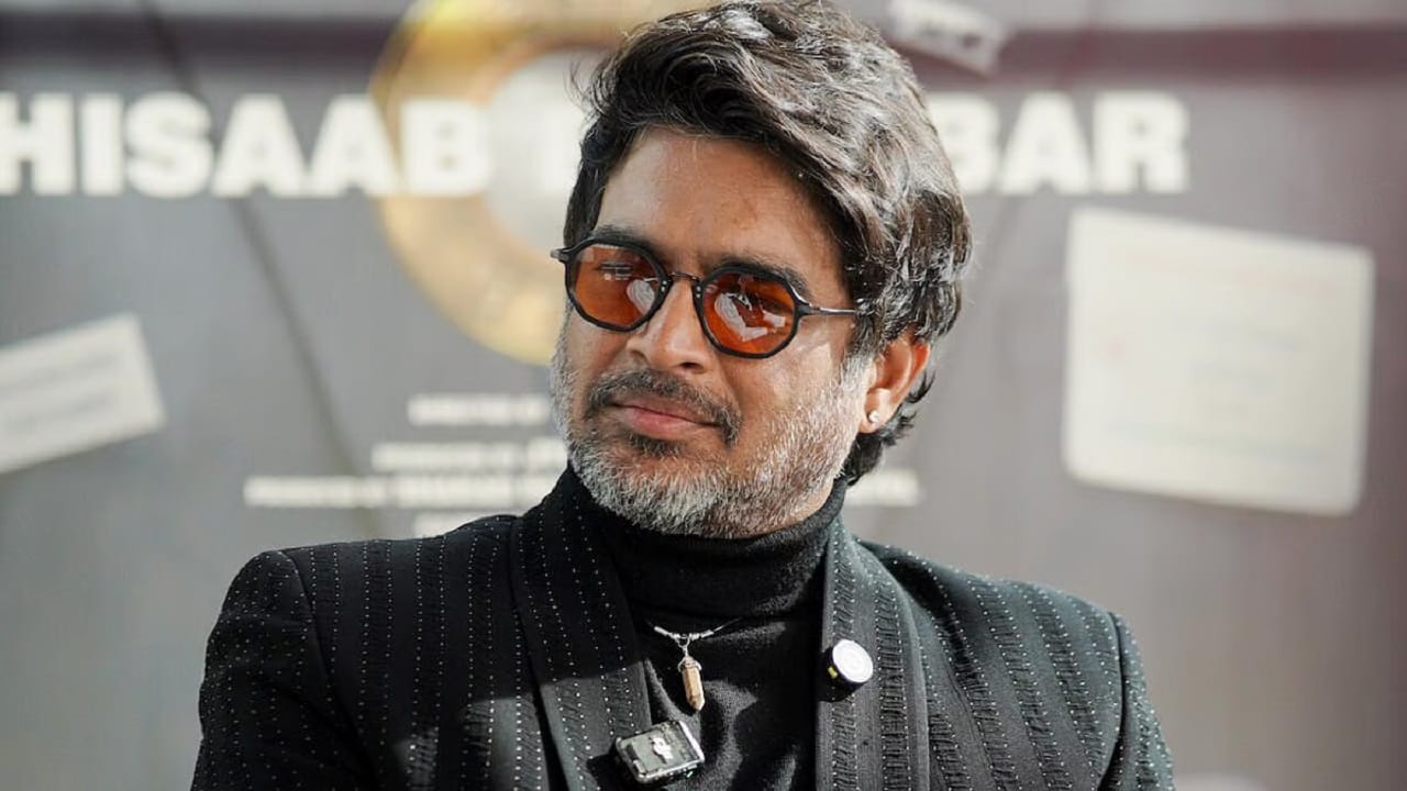 आर. माधवन तरुणींसोबत फ्लर्ट करतो? 'तो' स्क्रीनशॉट व्हायरल होताच म्हणाला...