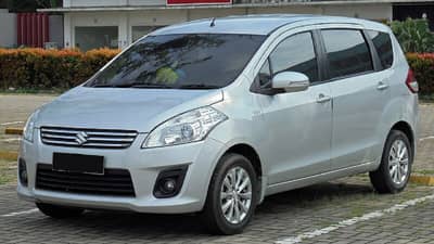 Maruti Ertiga टॅक्स फ्री खरेदी करा, लाखोंची बचत होईल, जाणून घ्या