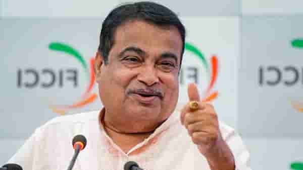 गडचिरोलीमधील नक्षलवाद संपवण्यासाठी नितीन गडकरींनी सांगितला मेगा प्लॅन
