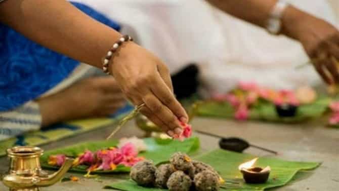 तुमच्या कुंडलीतील पितृदोष दूर करण्यासाठी या सोप्या ट्रिक्स करा फॉलो....