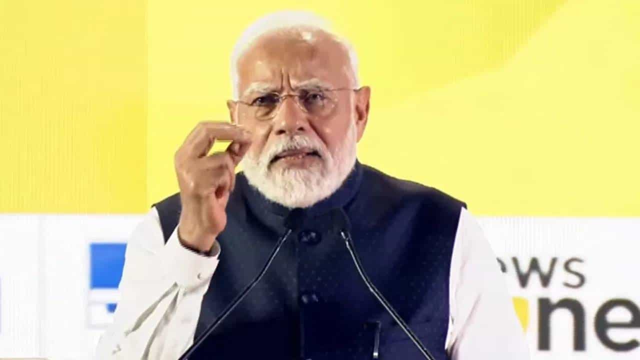 'भारत जगातील एकमेव मेजर इकोनॉमी', मोदींनी देशाच्या प्रगतीचा घेतला आढावा