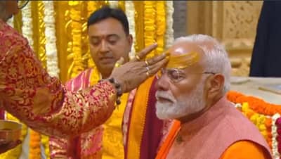 पंतप्रधान मोदी यांची सोमनाथ मंदिराला भेट, विधीवत केली महादेवाची पूजा, देशवासियांसाठी केली प्रार्थना