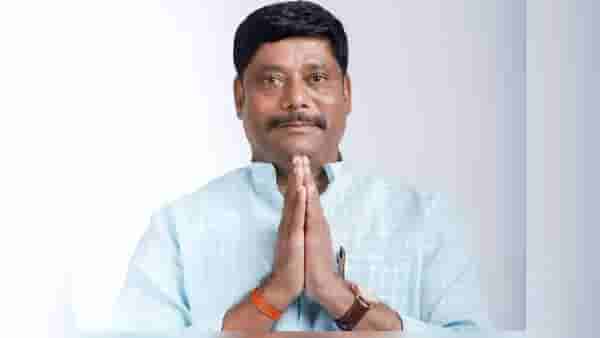 Ravindra Dhangekar : पुण्यात काँग्रेसला सर्वात मोठं खिंडार, आधी झटका दिला नंतर रवींद्र धंगेकर म्हणाले, पक्ष सोडताना...
