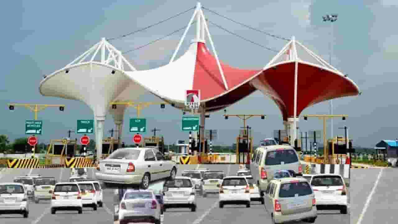 Samruddhi Expressway Toll Hike : ‘समृद्धी’वरून प्रवास करताय? आजपासून टोल वाढ, तुमच्या वाहनाला किती लागणार शुल्क? Samruddhi Expressway Toll Hike : ‘समृद्धी’वरून प्रवास करताय? आजपासून टोल वाढ, तुमच्या वाहनाला किती लागणार शुल्क?