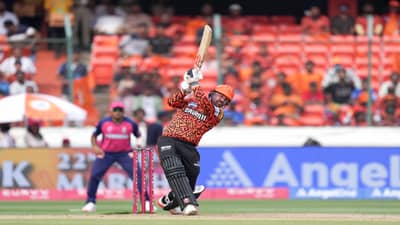 SRH vs RR : ट्रॅव्हिस हेडची विस्फोटक सुरुवात, राजस्थानविरुद्ध वादळी अर्धशतक