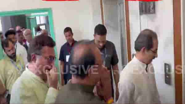 VIDEO : ठाकरे अन् बावनकुळे आमने-सामने, विधानभवनाच्या लिफ्टमधून एकत्र प्रवास; आधी हस्तांदोलन अन् नंतर…