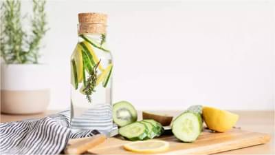 डिटॉक्स वॉटर पिताय? तज्ञांकडून ते पिण्याची योग्य पद्धत जाणून घ्या अन्यथा...