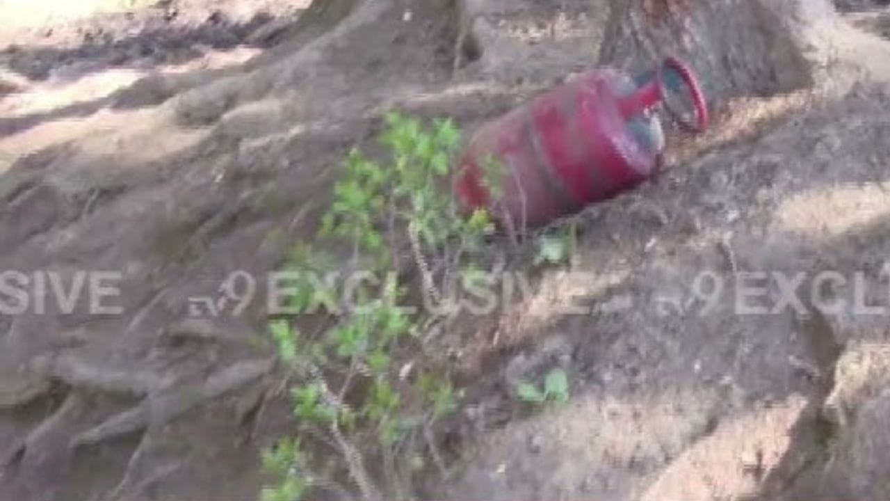 दरम्यान आता या हल्ल्यासंदर्भात मोठी माहिती समोर आली आहे, पहलगाममध्ये झालेल्या हल्ल्यापूर्वी पीओकेत दहशतवाद्यांची एक बैठक झाली होती. या बैठकीत हमासचे दहशतवादी देखील सहभागी झाले होते.