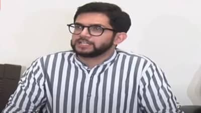 चंद्र कुठे आहे बघून गावातला मुक्काम वाढवला...; आदित्य ठाकरेंचा एकनाथ शिंदेंना खोचक टोला