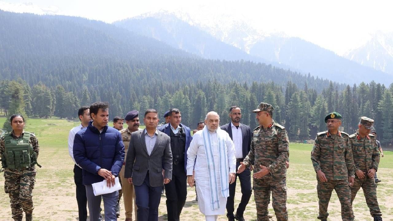 Pahalgam: पहलगाम हल्ल्यामागील सर्वांत मोठं कारण; 'या' चुका पडल्या महागात Pahalgam: पहलगाम हल्ल्यामागील सर्वांत मोठं कारण; 'या' चुका पडल्या महागात