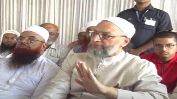 Asaduddin Owaisi : 'पाकिस्तानी नेत्यांनी उगाच बकबक...', भारताला वायफळ अन् पोकळ धमक्या देणाऱ्यांना असदुद्दीन ओवैसींनी झापलं Asaduddin Owaisi : 'पाकिस्तानी नेत्यांनी उगाच बकबक...', भारताला वायफळ अन् पोकळ धमक्या देणाऱ्यांना असदुद्दीन ओवैसींनी झापलं