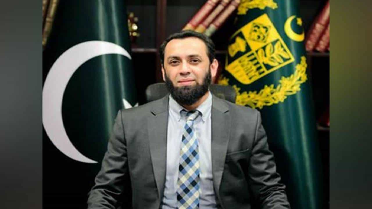 Pahalgam Terror Attack: मोदींकडून सैन्याला ग्रीन सिग्नल, पाकची तंतरली अन् मध्यरात्री पत्रकार परिषदेतून मोठा दावा