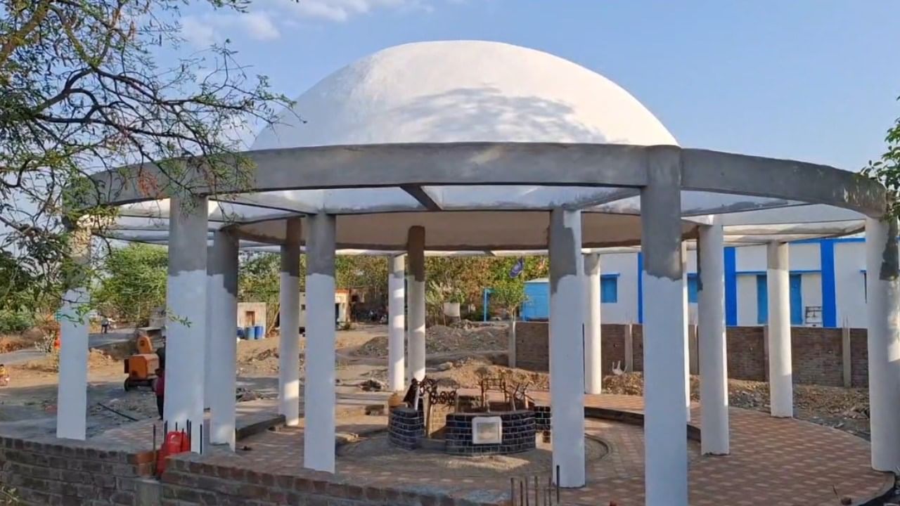 वळसंग येथील या ऐतिहासिक क्षणावरून विहिरीला 'आंबेडकर बावड' असं नाव देण्यात आलं होतं. 1937 मध्ये बाबासाहेबांनी सोलापुरातील प्रचाराच्या वेळेस वळसंग येथील ऐतिहासिक विहिरीला भेट दिली होती.