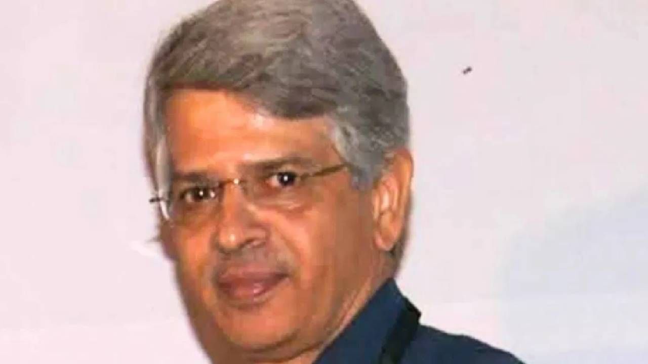 Dr Shirish Valsangkar Case : डॉ. शिरीष वळसंगकर प्रकरणात आरोपी मनीषा मानेबद्दल महत्त्वाची अपडेट Dr Shirish Valsangkar Case : डॉ. शिरीष वळसंगकर प्रकरणात आरोपी मनीषा मानेबद्दल महत्त्वाची अपडेट