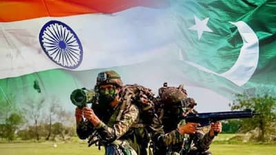 पाकिस्तानमधील सर्वात पावरफूल व्यक्ती कोण? या व्यक्तीच्या हातात आहे अणुबॉम्बचा रिमोट