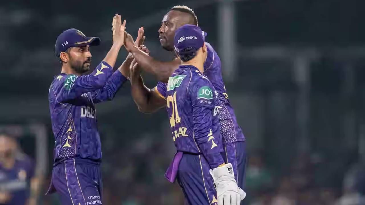 या यादीत कोलकाता नाईट रायडर्स संघ तिसऱ्या स्थानावर आहे. केकेआरने आतापर्यंत 261 सामने खेळले आहेत, त्यापैकी 134 जिंकले आहेत तर 122 मध्ये पराभव पत्करावा लागला आहे. 