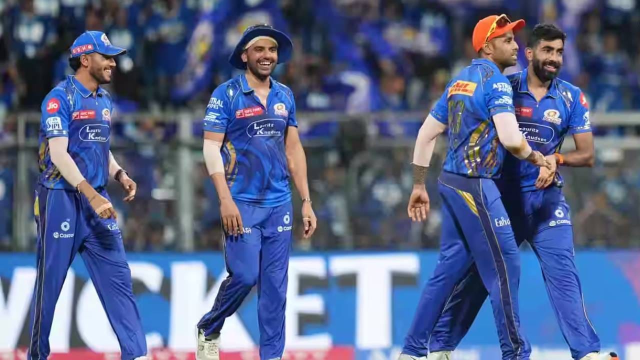 इंडियन प्रीमियर लीगच्या 45व्या सामन्यात मुंबई इंडियन्सने लखनौ सुपर जायंट्सचा पराभव केला. मुंबईतील वानखेडे स्टेडियमवर झालेल्या या सामन्यात नाणेफेक जिंकून लखनौ सुपरजायंट्सचा कर्णधार ऋषभ पंतने गोलंदाजीचा निर्णय घेतला. पण हा निर्णय फसला असंच म्हणावं लागले. 