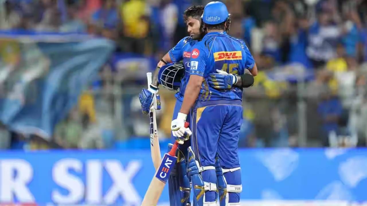 मुंबई इंडियन्सने सलग तीन सामने जिंकले असून स्पर्धेत असल्याचं दाखवून दिलं आहे. मुंबई इंडियन्सला उर्वरित सहा पैकी 4 सामन्यात विजय मिळवावा लागणार आहे. कारण मुंबईचे आता 8 गुण आहेत. चार सामने जिंकले तर 16 गुण होतील.